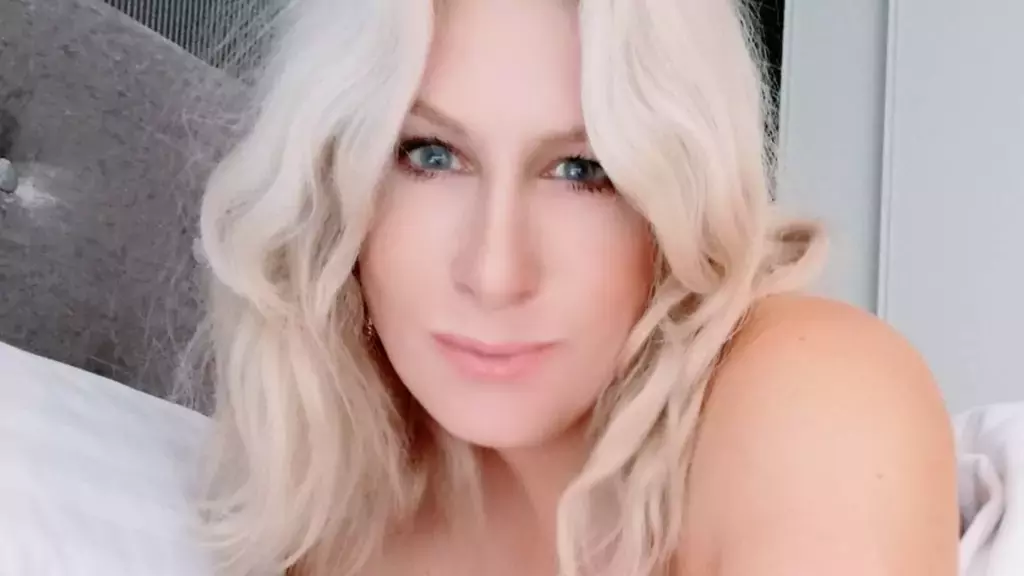 Show privé avec DarcieBritish