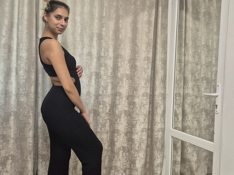 MiaaMia superxxxporn