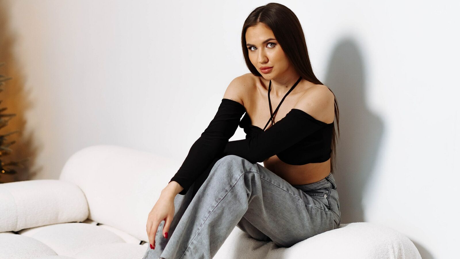 MilanaVolkova erotic portrait