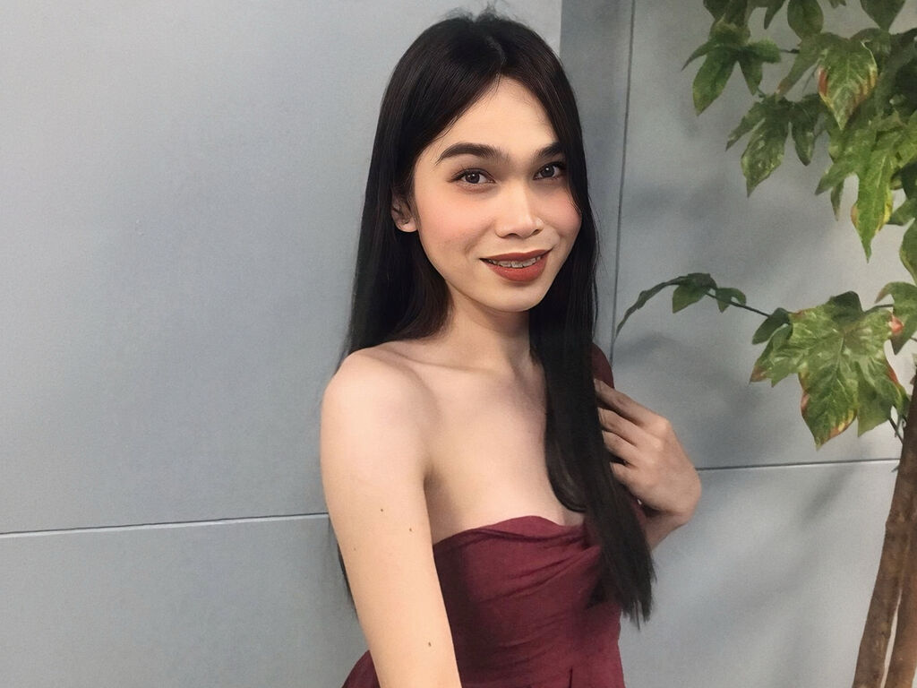 CarolineMortis Nude