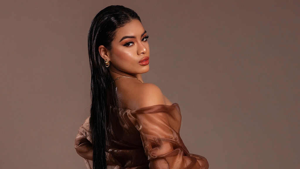 ElizaJaramillo cover