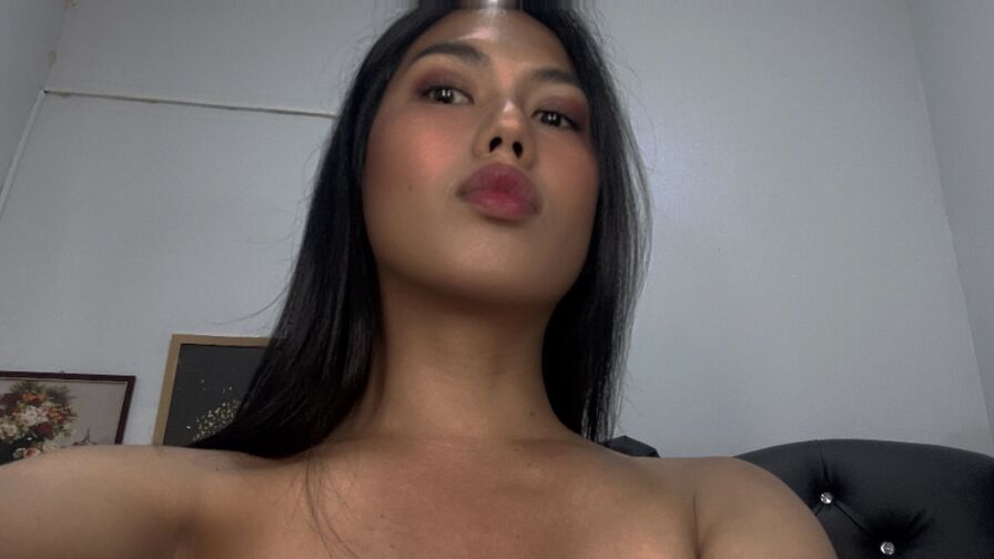 Watch AnikaEvanns live on Sexyouup