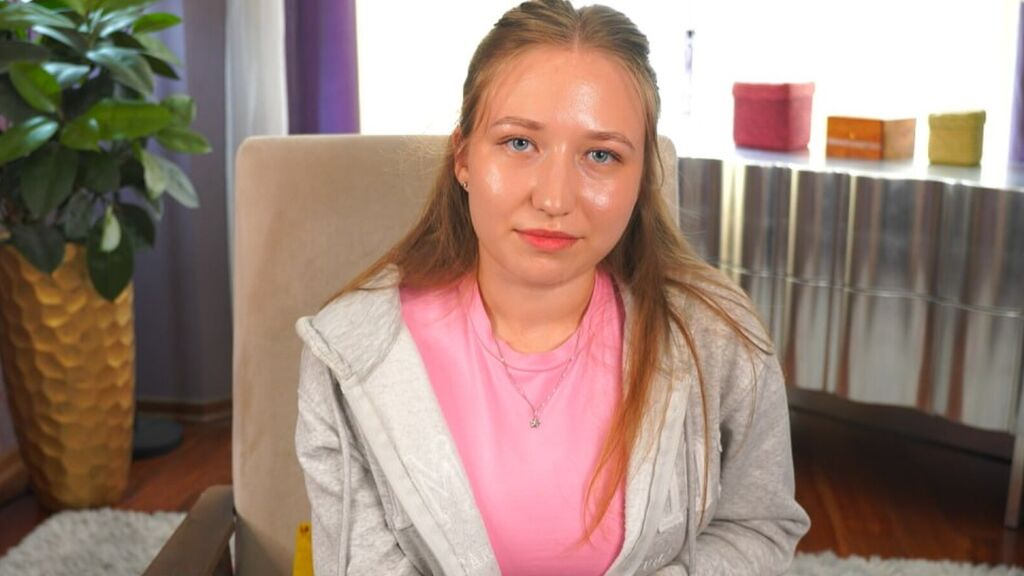 Watch RubeWilliamson live on cam at LiveJasmin