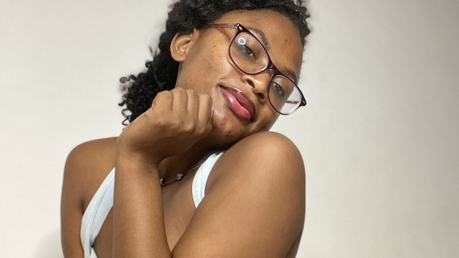 LilySalim erotic portrait