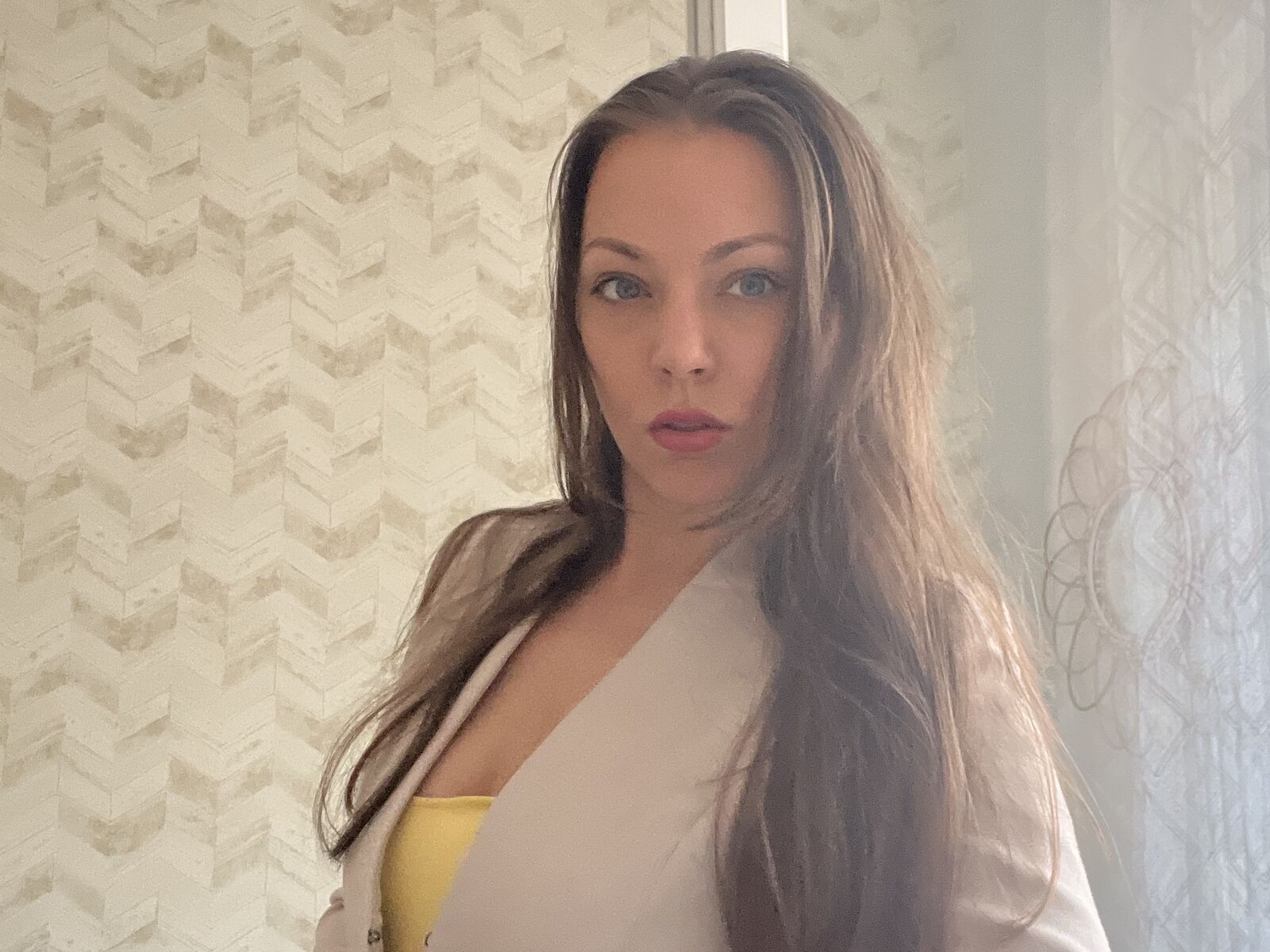 Live cam for ClaraAleksza
