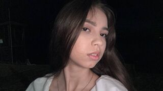 Free Nude TriciaDantin