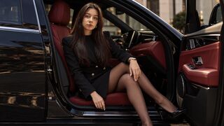 StellaAmit one on one girl cam profile
