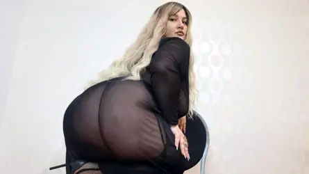 BettyNyassh's chat room