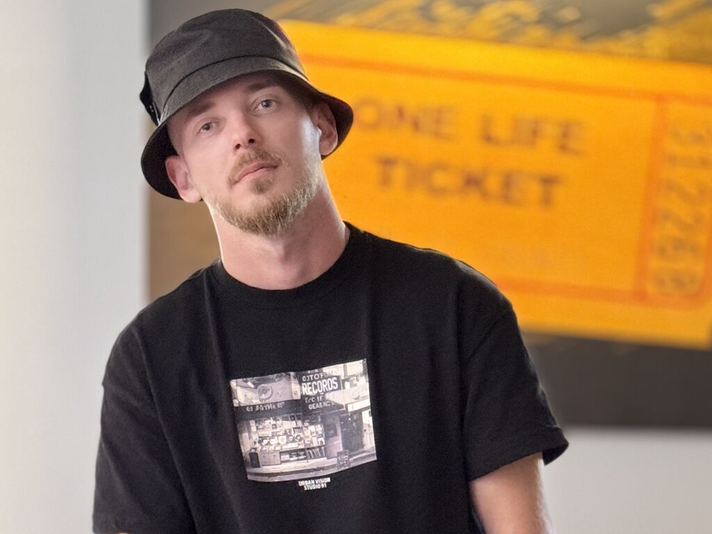 BodhiGage online cam profile picture