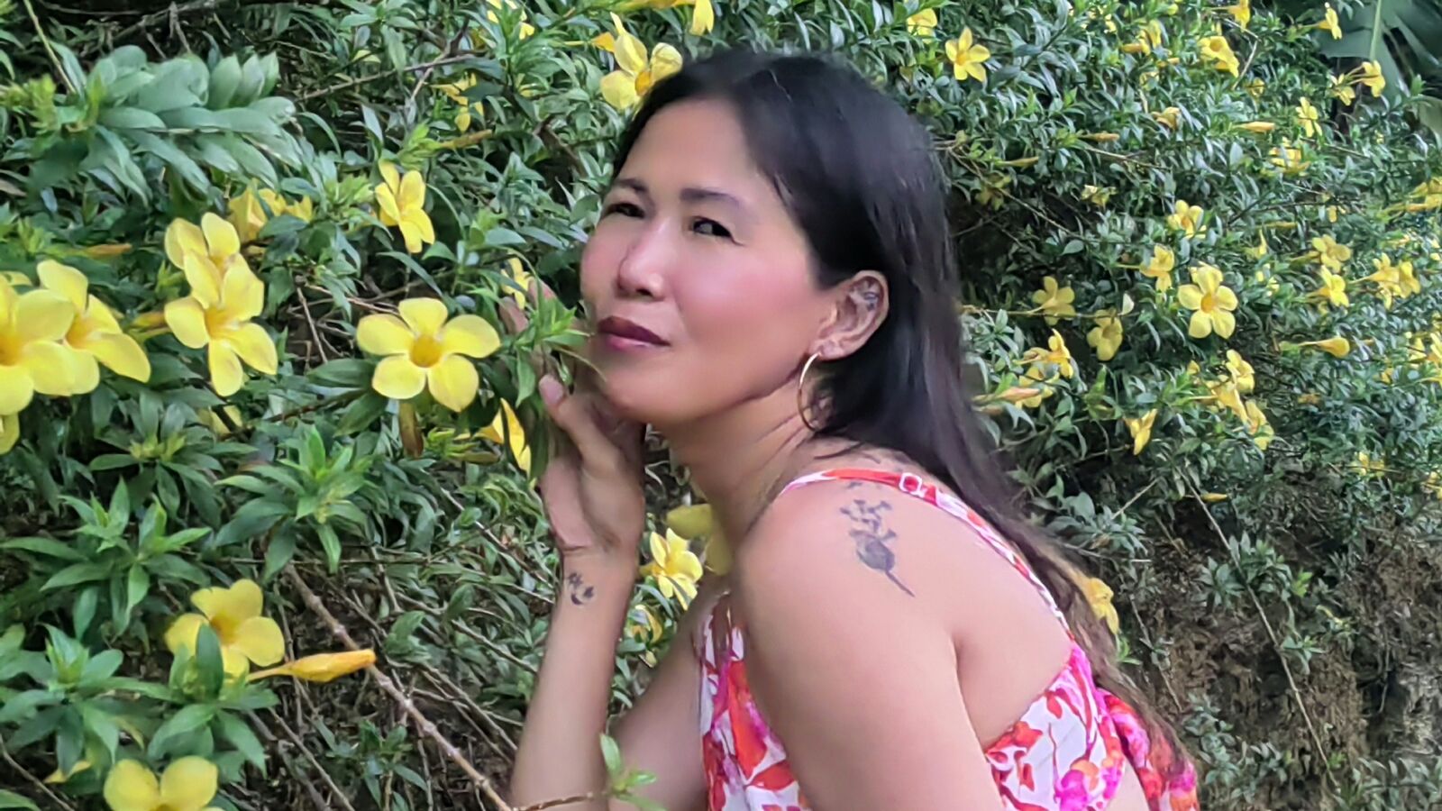 LiteshaPilipina erotic portrait