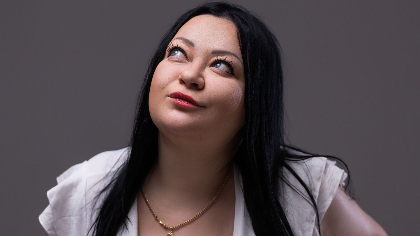 AngieFirth erotic portrait