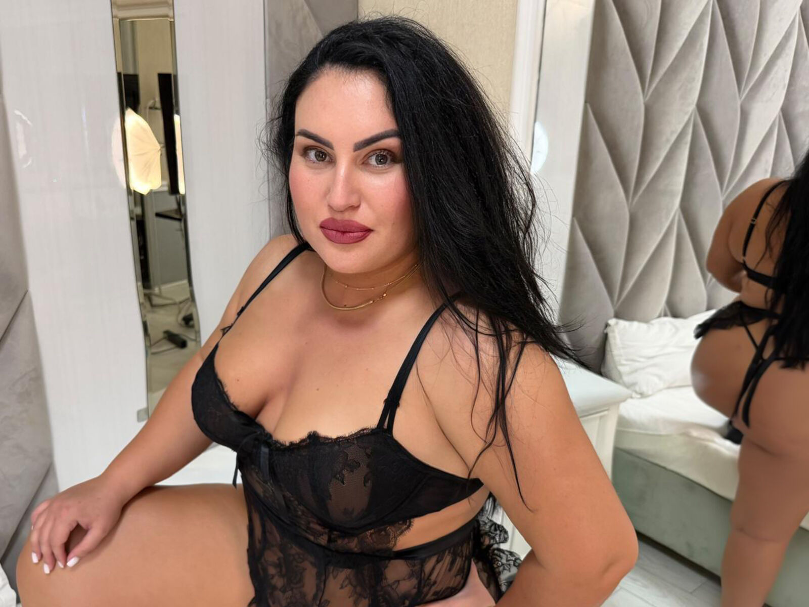 Live cam for AidaMason