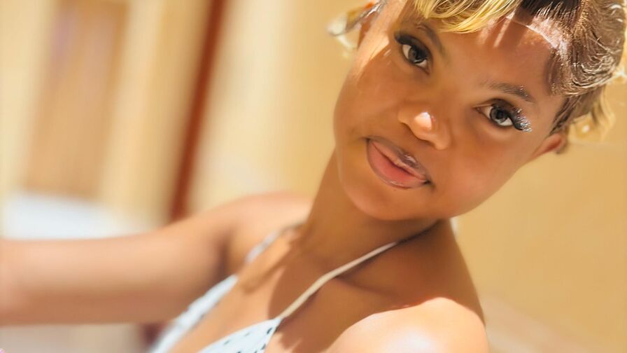 DewaniAuh Amateur Masturbating