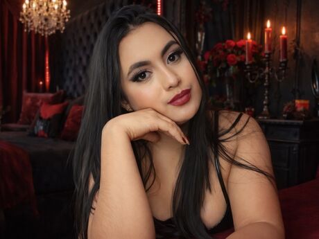 Chat with KatyaRogers