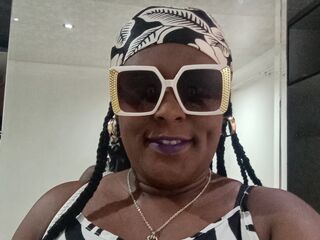 VIVO.webcam Liasah (34) woman with  breasts