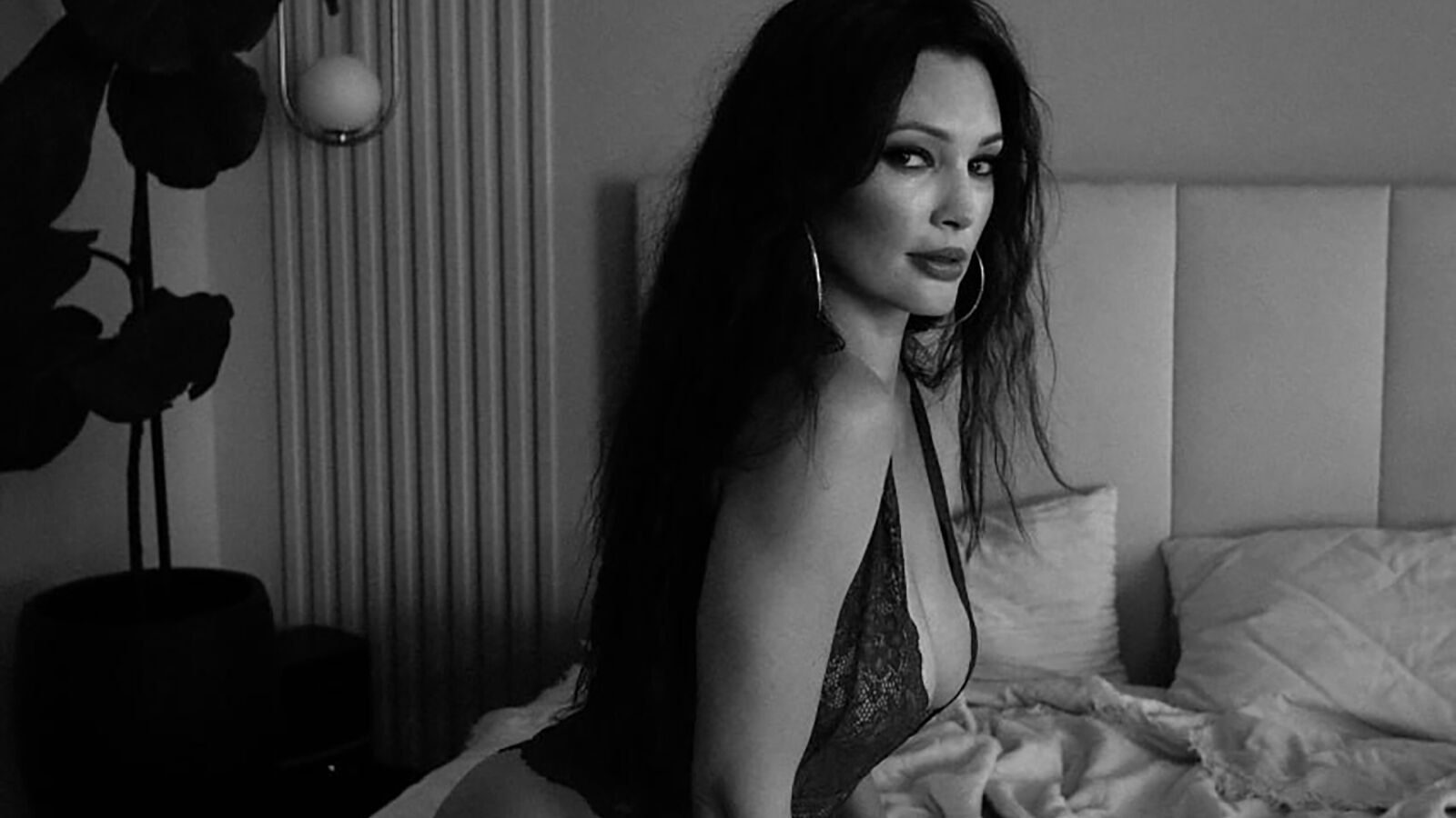 CarolWoods erotic portrait
