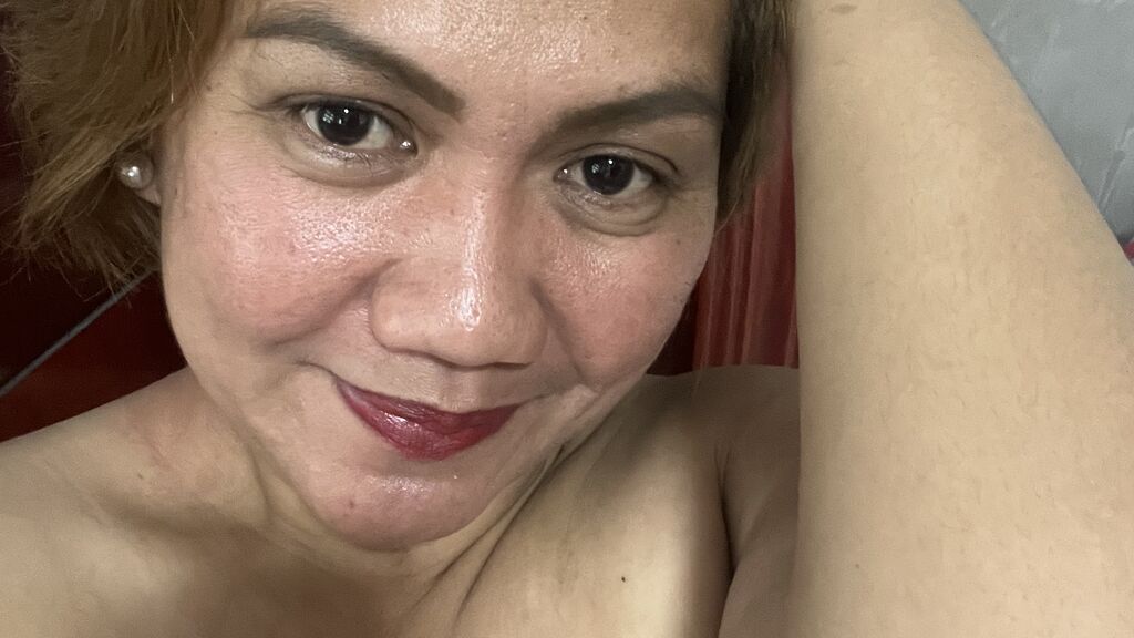 TinaLopez online on GirlsOfJasmin