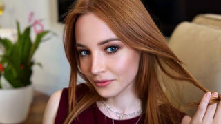 GemmaGellar adult webcam girl room