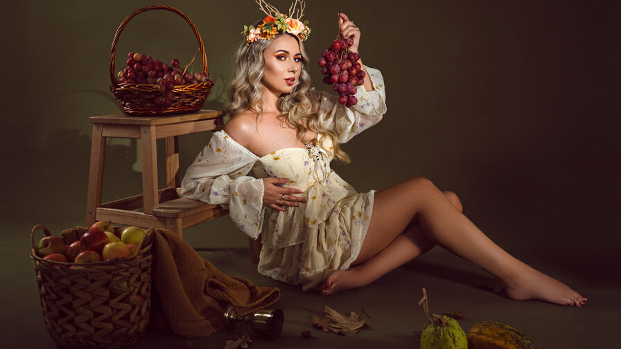 Record Nude JessicaLarsen