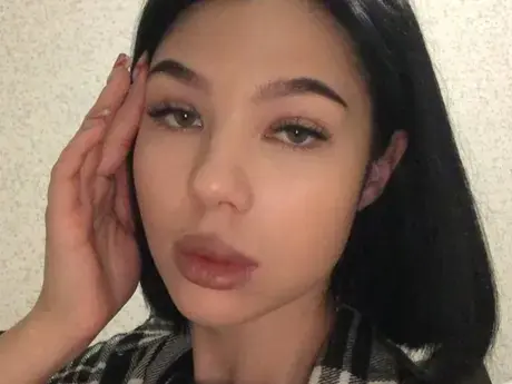 Chat with TiffanyScot