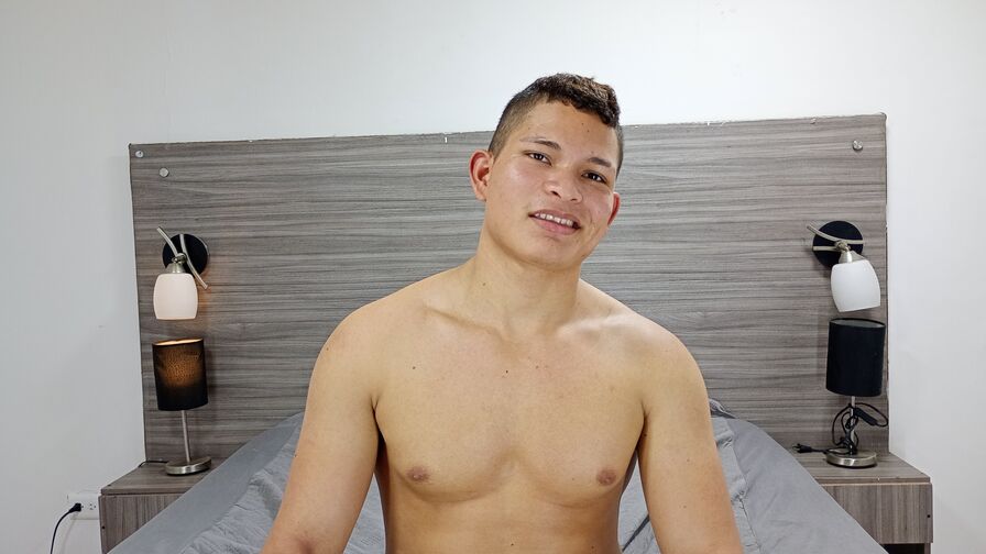 Live HD Nude Chat with TeoZion