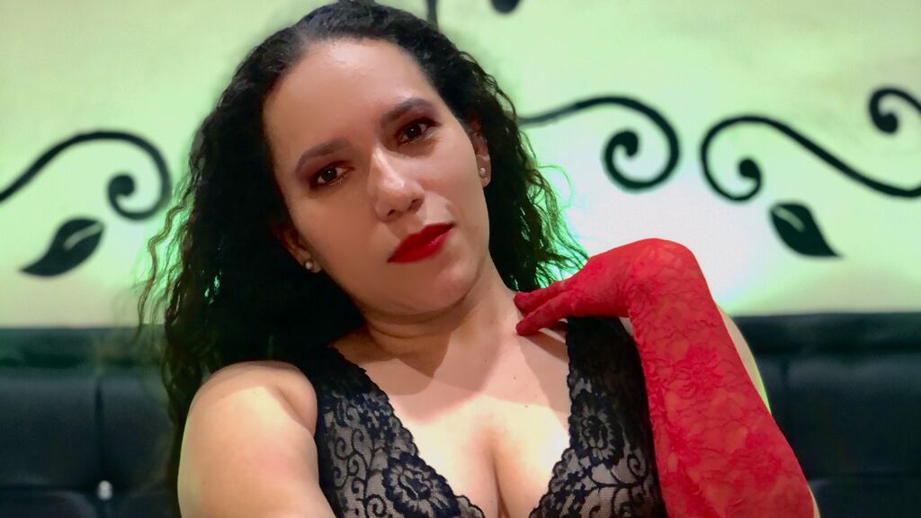  online at GirlsOfJasmin