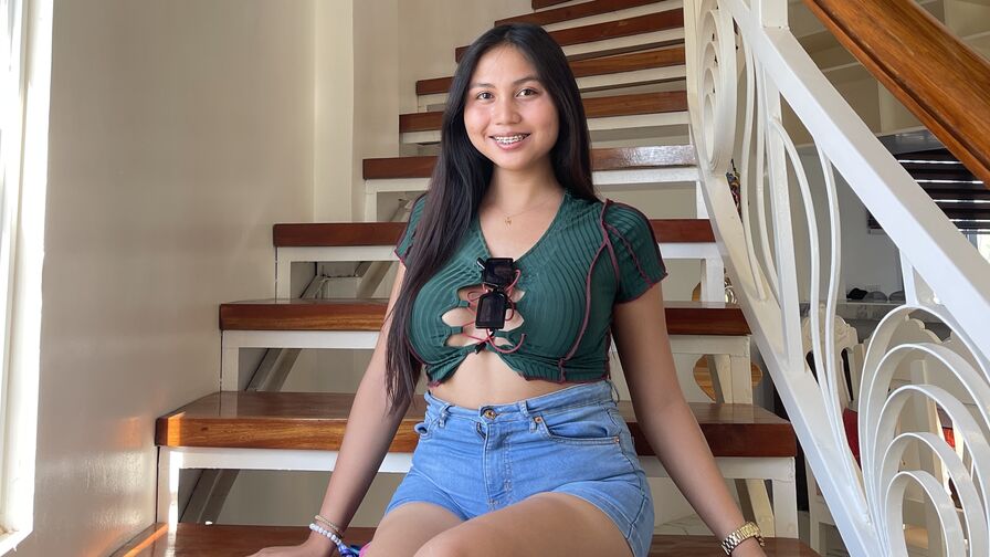 YashaDora's Premium Pictures and Videos