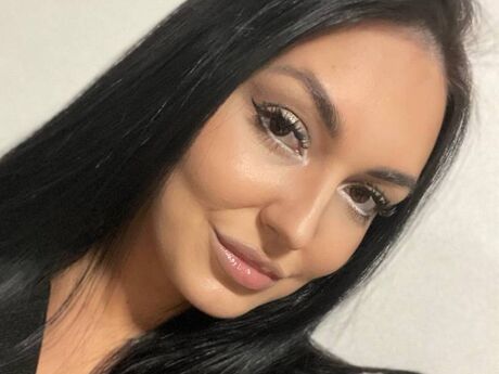 Chat with TessaWinsent