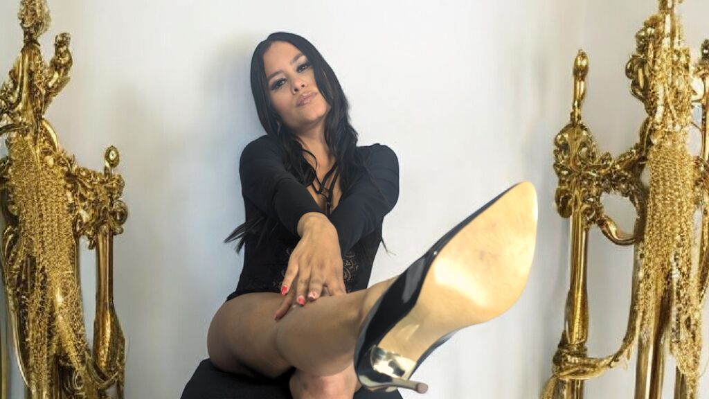 Sex chat gratuit in direct cu LunaStonne pe LiveJasmin