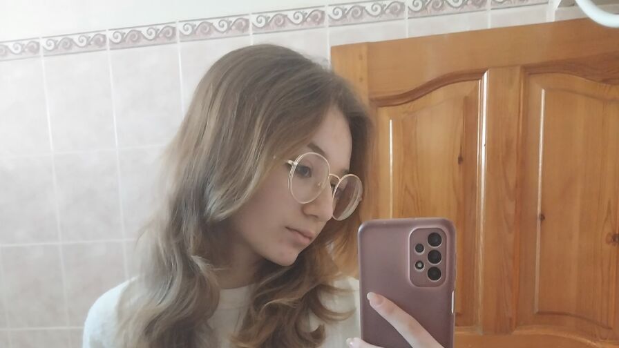Live HD Nude Chat with EdrisWauters
