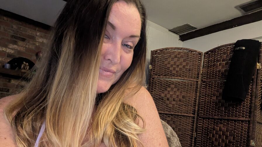 AnarchySiren's live cam