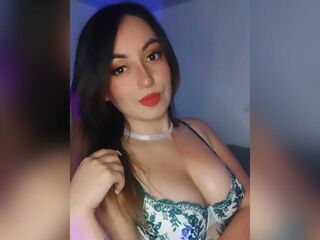 KeilaBarrott live nude sexxx