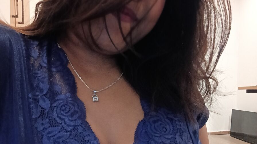 SonamDiva Cumshow Vip