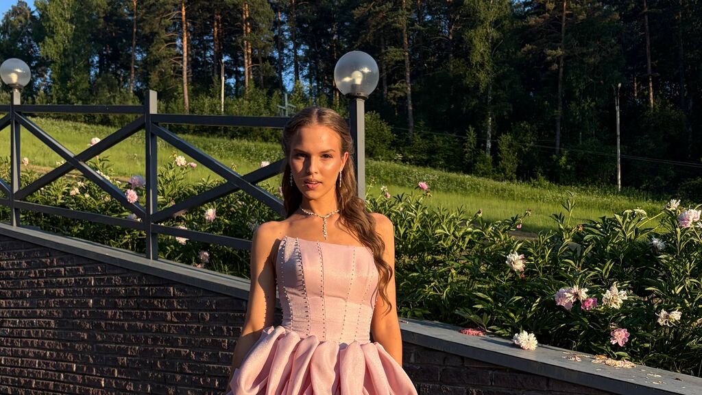 Watch MirianaFarris from LiveJasmin on GirlsOfJasmin
