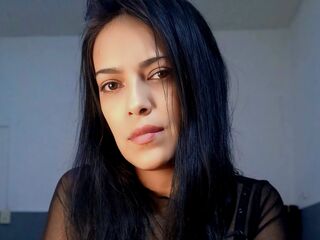 IvonneHot