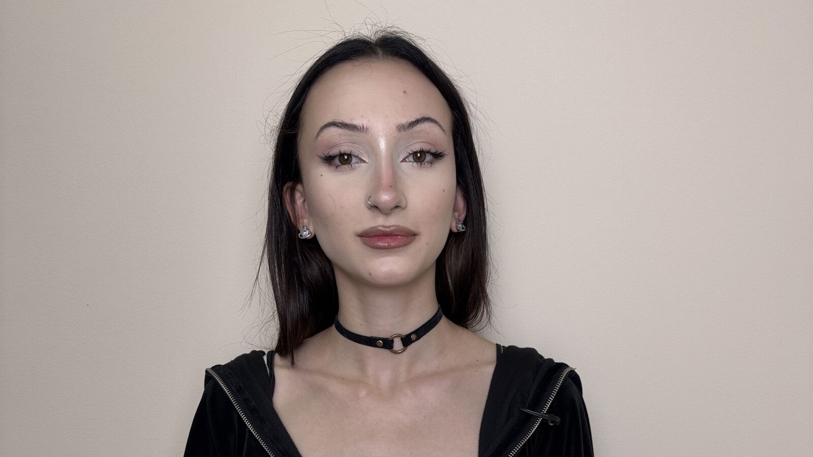 TaylorGish erotic portrait