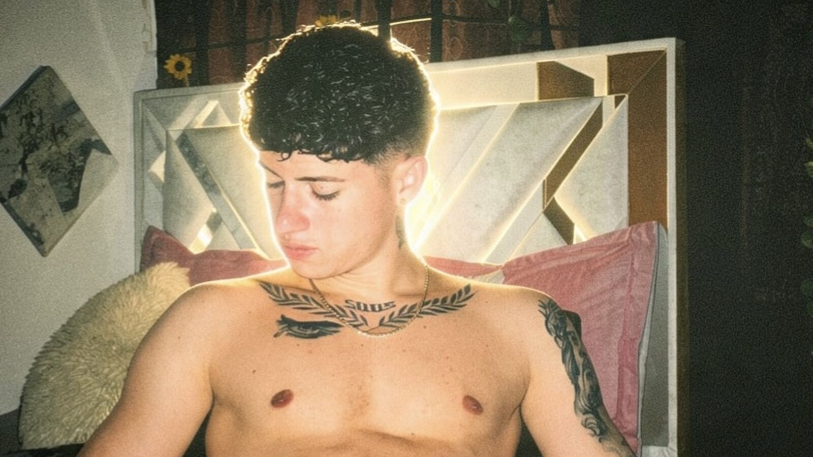 MattiaMeyer erotic portrait