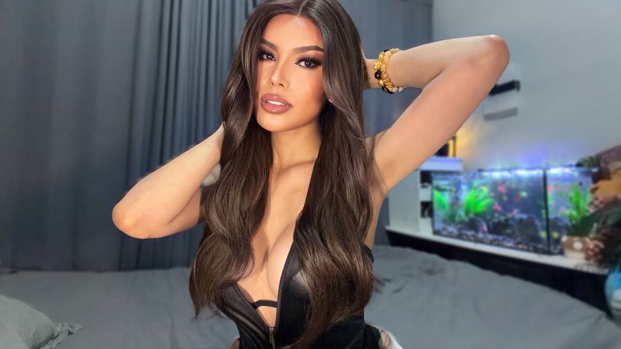 QuinnLillith live cam model