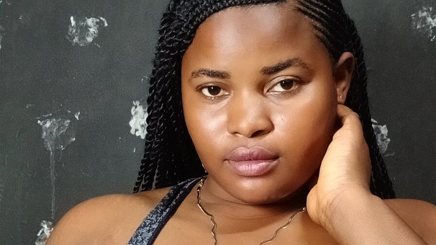 Watch LissaRichard live on Amateur Blogger🎉