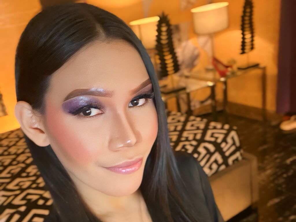 KellyVictorias Profile Image