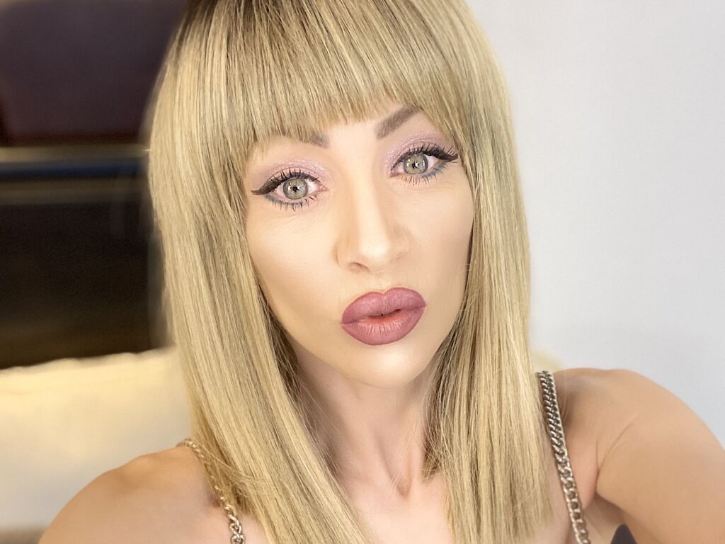 CristinaWoss Nude