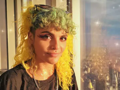 Chat with LilaBratz
