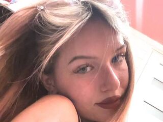 free online chatroom PatriciaLois