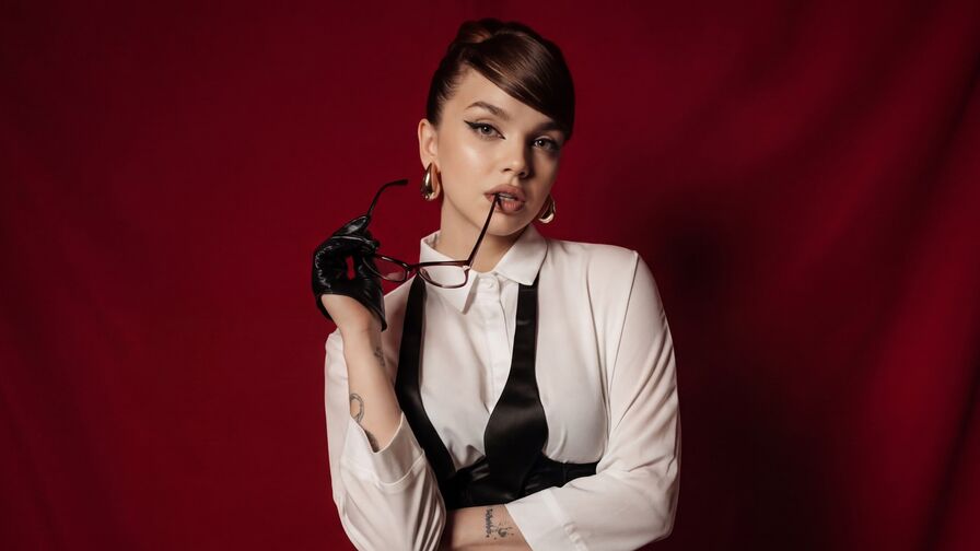 Watch AnitaVenture live on freshseotools.com