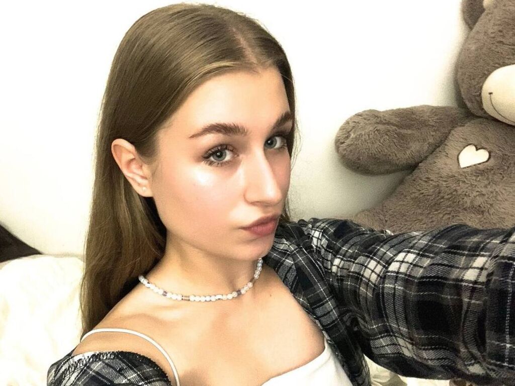 DaphneKinsky LiveJasmin Cam2Cam profile photo