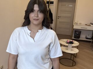 VIVO.webcam MorvenLancaster (18) girl with normal breasts
