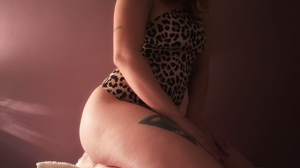 Watch hot flirt model LotusTera from LiveJasmin at GirlsOfJasmin