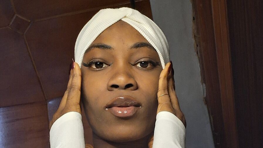 Watch MartinZaza live on Free Erotic Fantasy