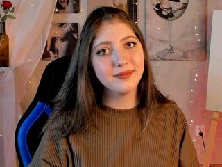 MaryMillerr's live cam