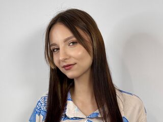 enter chatroom LesiaHertzberg